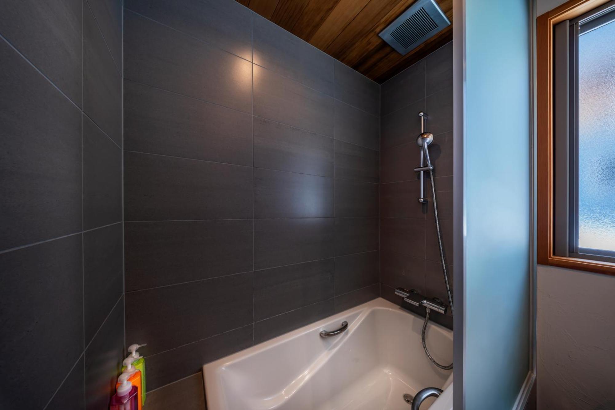 Bluebird Chalets Hakuba Exterior foto